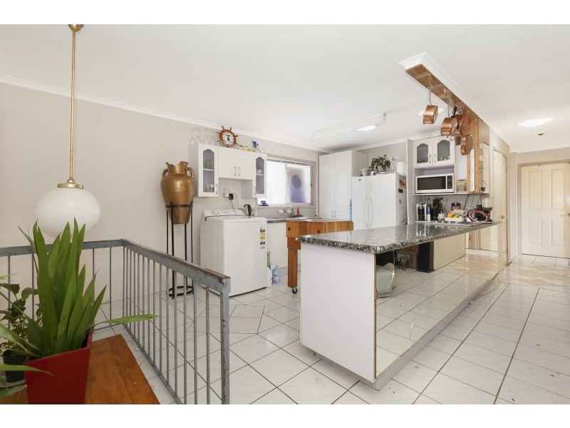 2 Chermside Street, Grange QLD 4051