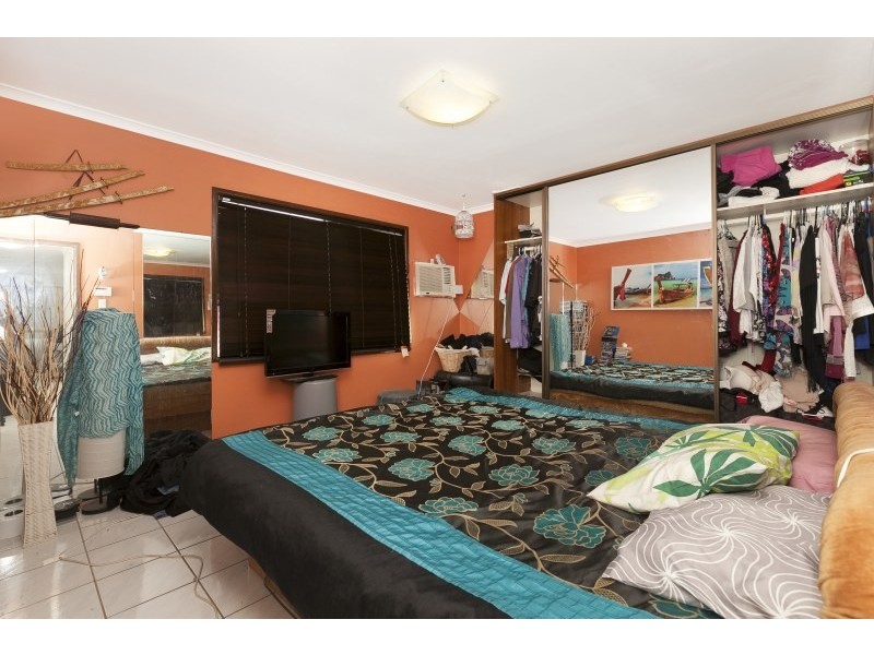 2 Chermside Street, Grange QLD 4051