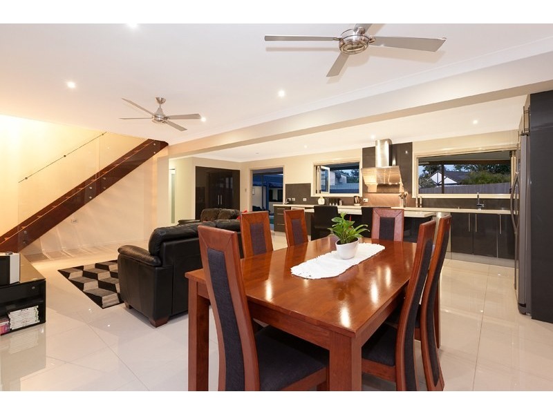 1 Bulan Street, Westlake QLD 4074