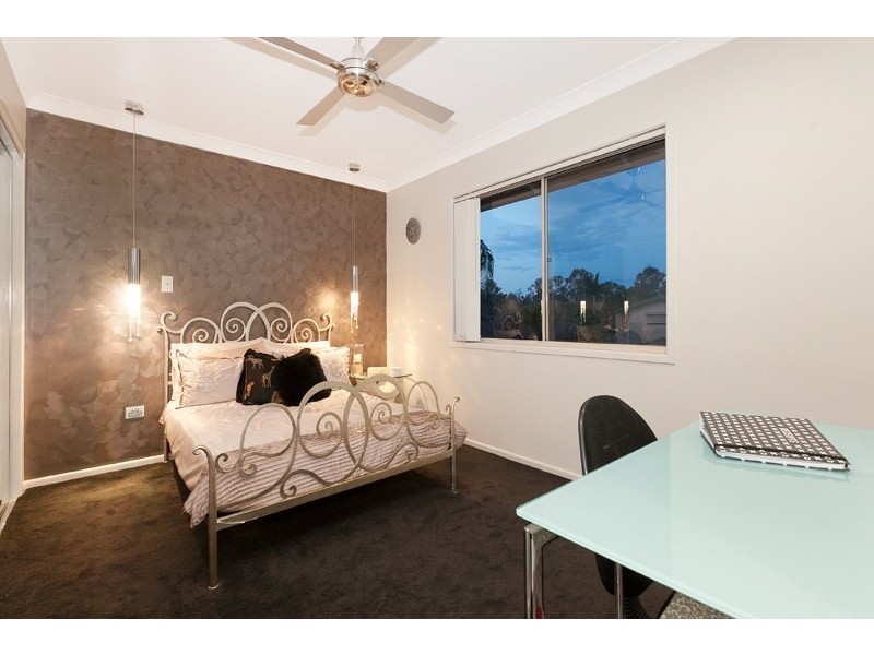1 Bulan Street, Westlake QLD 4074