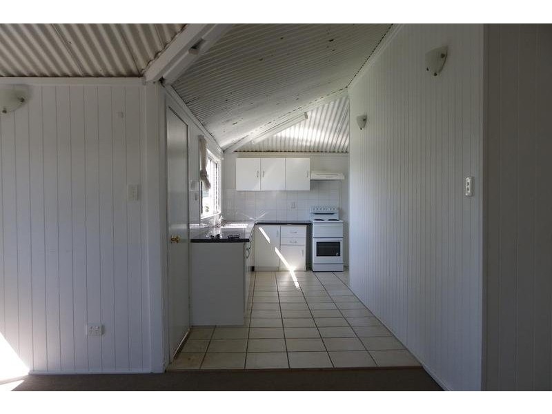 19 North Station Road, North Booval QLD 4304