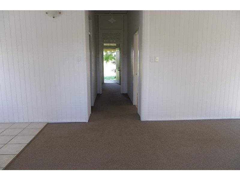 19 North Station Road, North Booval QLD 4304