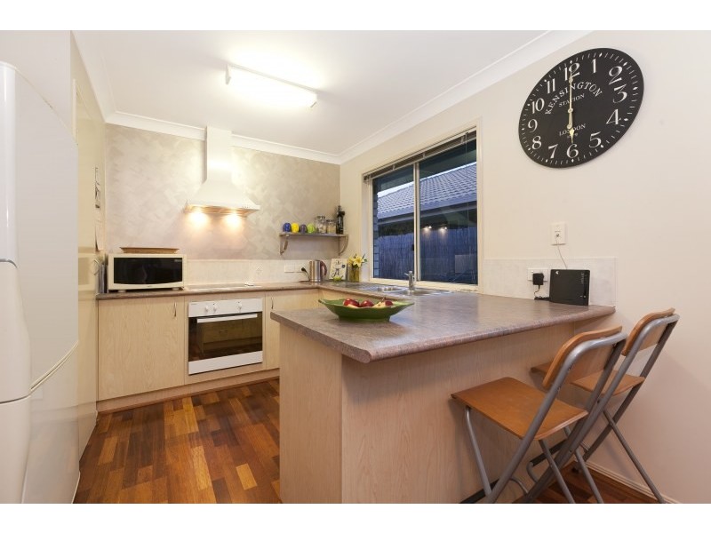 10 Monaghan Crescent, North Lakes QLD 4509