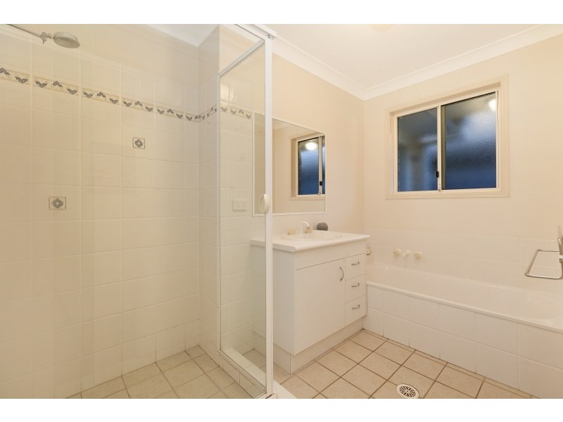 10 Monaghan Crescent, North Lakes QLD 4509