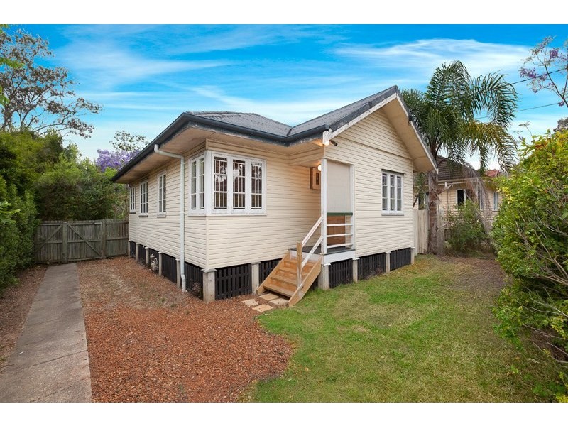 15 Doorey Street, Keperra QLD 4054