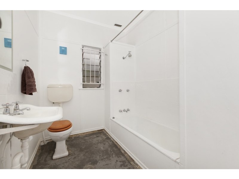 15 Doorey Street, Keperra QLD 4054