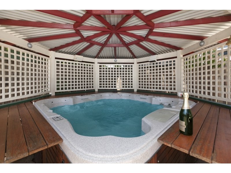 30 Browns Dip Road, Enoggera QLD 4051