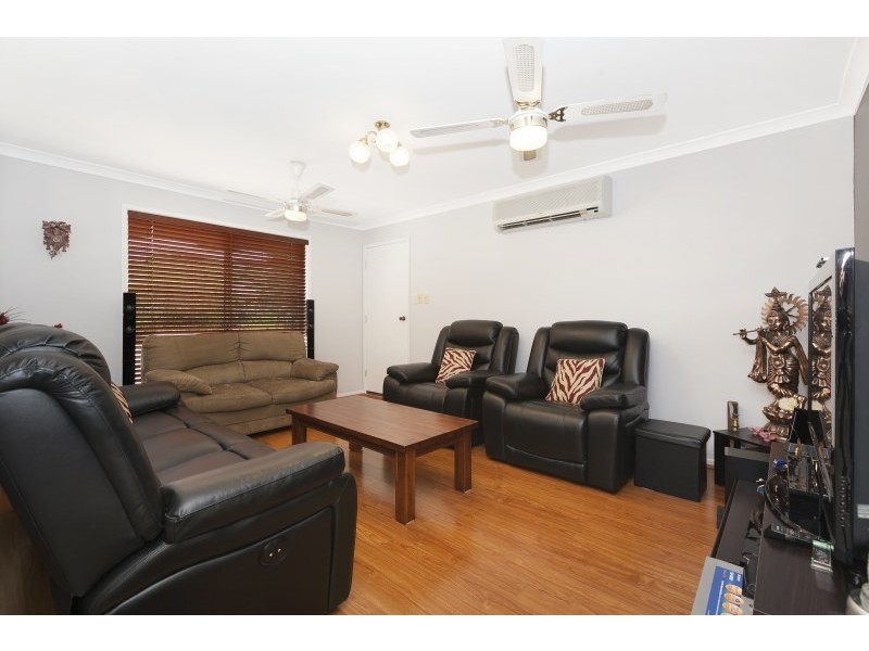 5 Creswick Place, Bellbowrie QLD 4070