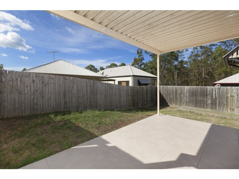 12 Hillsborough Place, Springfield Lakes QLD 4300