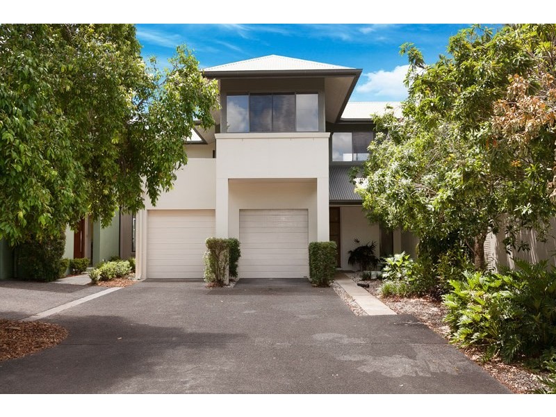 83 King Arthur Terrace, Tennyson QLD 4105
