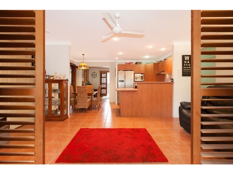 3 Taradale Close, Moggill QLD 4070