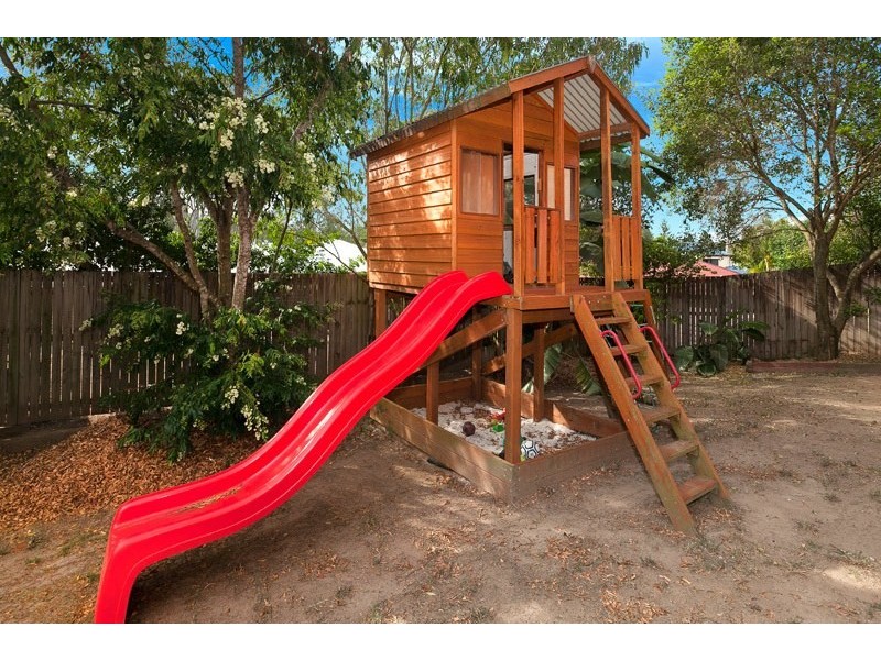 3 Taradale Close, Moggill QLD 4070