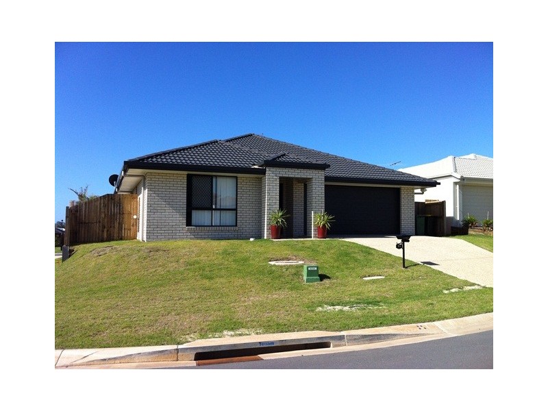 24 Kakadu Court, North Lakes QLD 4509