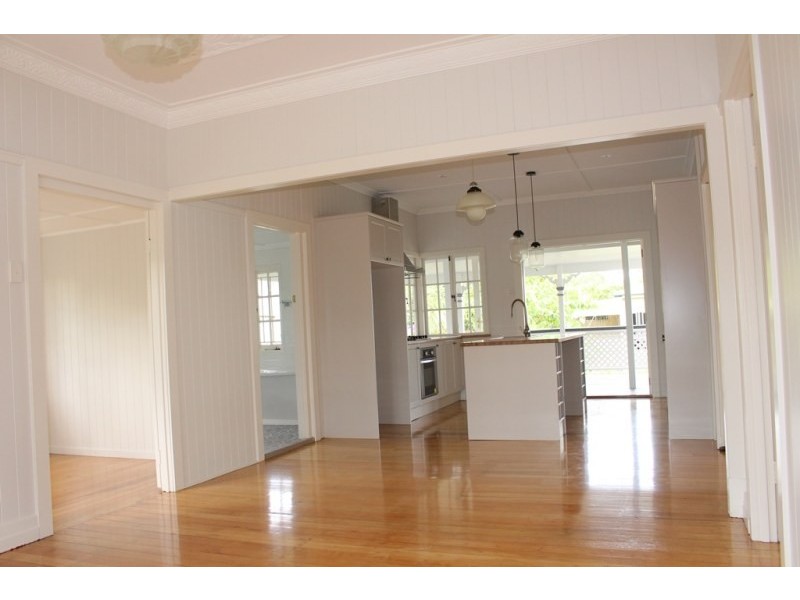 22 Murrell Street, Newmarket QLD 4051