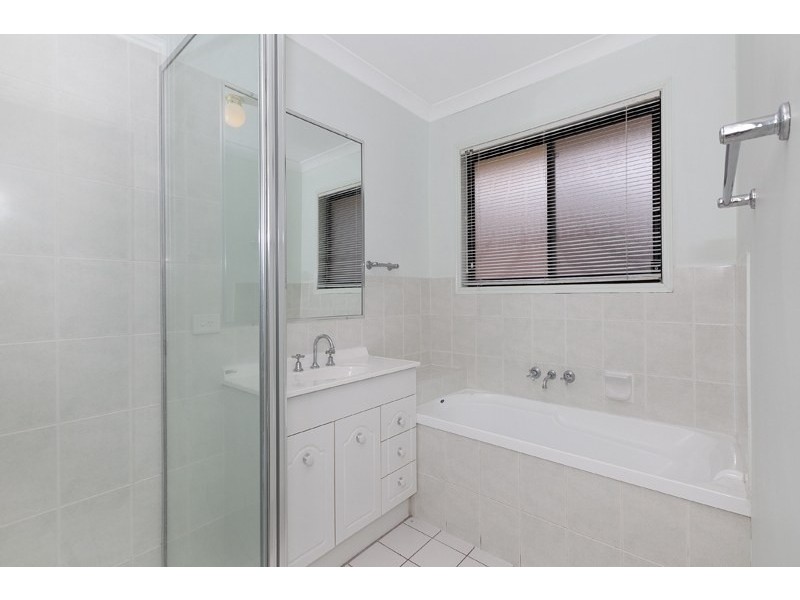24 Aldworth Place, Springfield Lakes QLD 4300