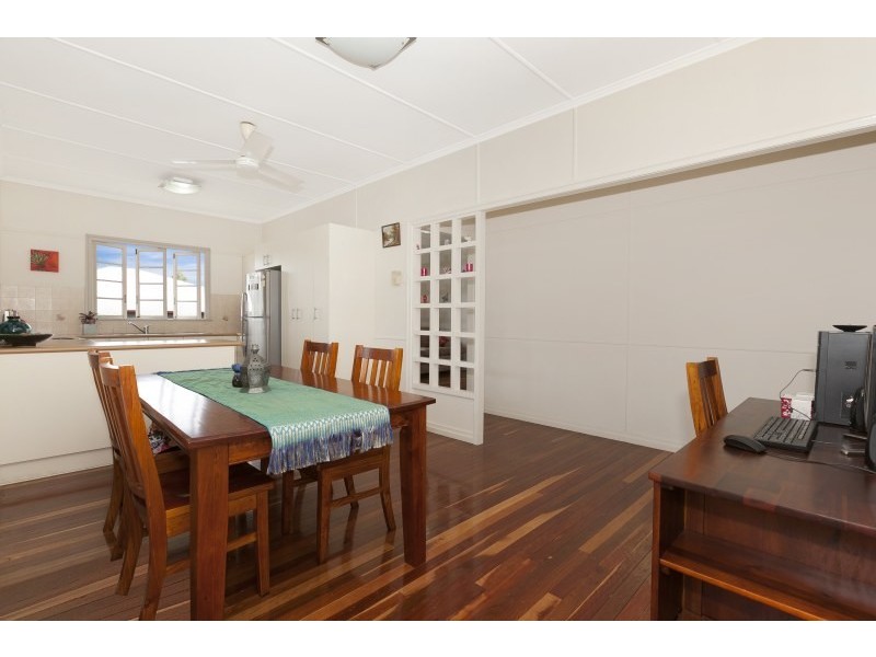 5 Perrett Street, Bundamba QLD 4304