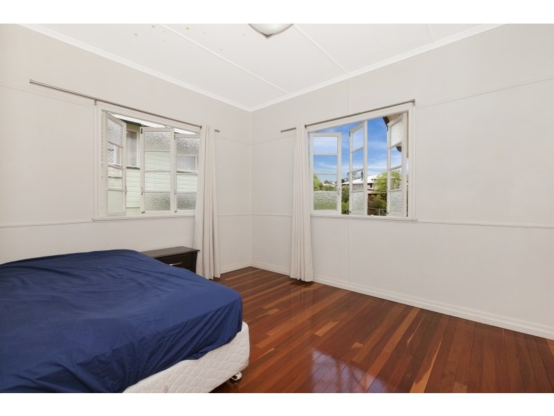 5 Perrett Street, Bundamba QLD 4304