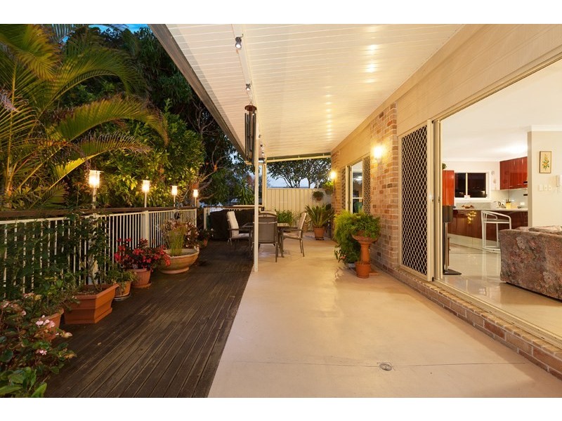 5 Hutchinson Street, Woorim QLD 4507