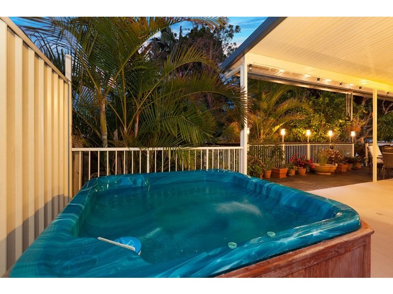 5 Hutchinson Street, Woorim QLD 4507