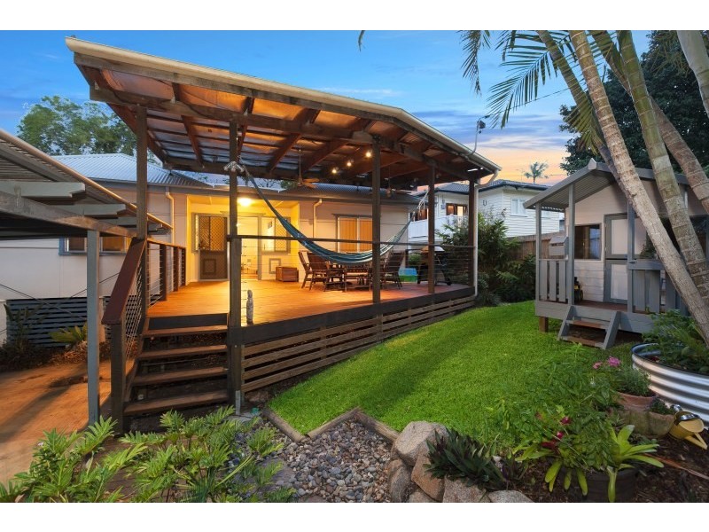 64 Heliopolis Parade, Mitchelton QLD 4053