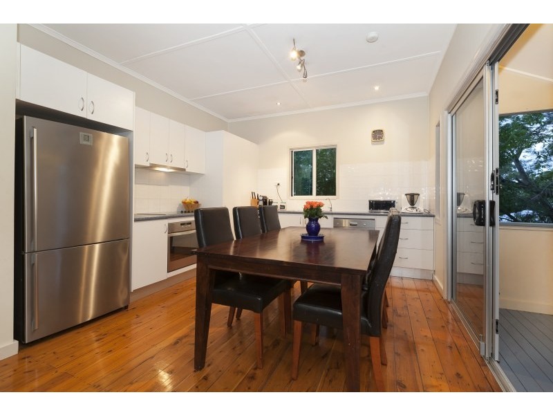 64 Heliopolis Parade, Mitchelton QLD 4053