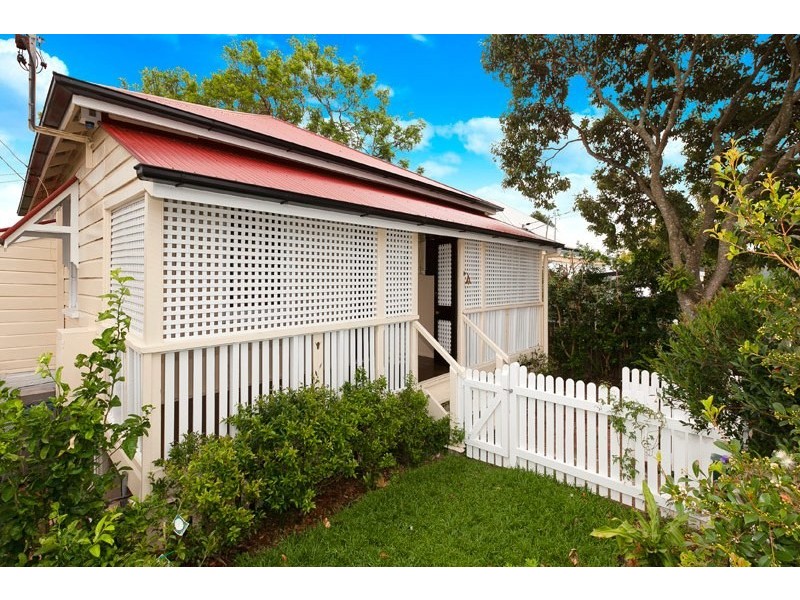 14 Arthur Terrace, Red Hill QLD 4059