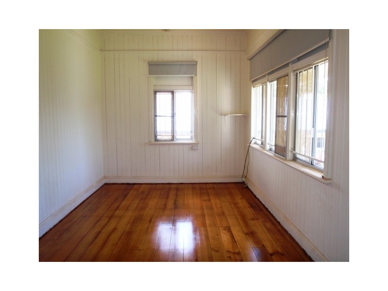 40 Meredith Street, Banyo QLD 4014