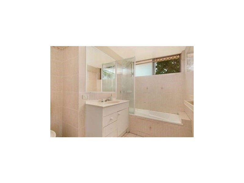 1/11 Eversley Terrace, Yeronga QLD 4104