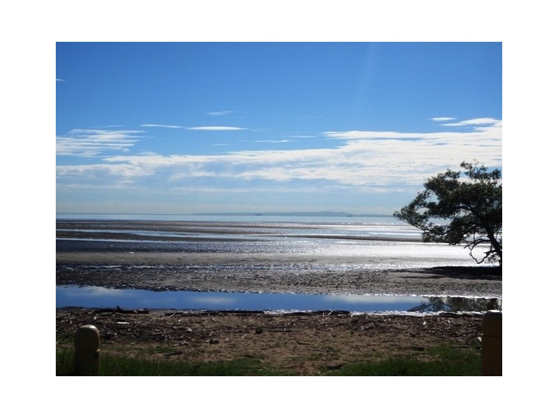 1 O’quinn Street, Nudgee Beach QLD 4014