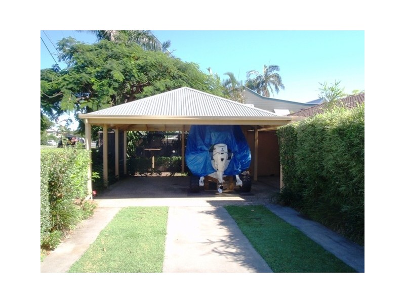 1 O’quinn Street, Nudgee Beach QLD 4014