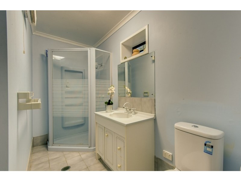 21 Wandearah Crescent, Ferny Hills QLD 4055