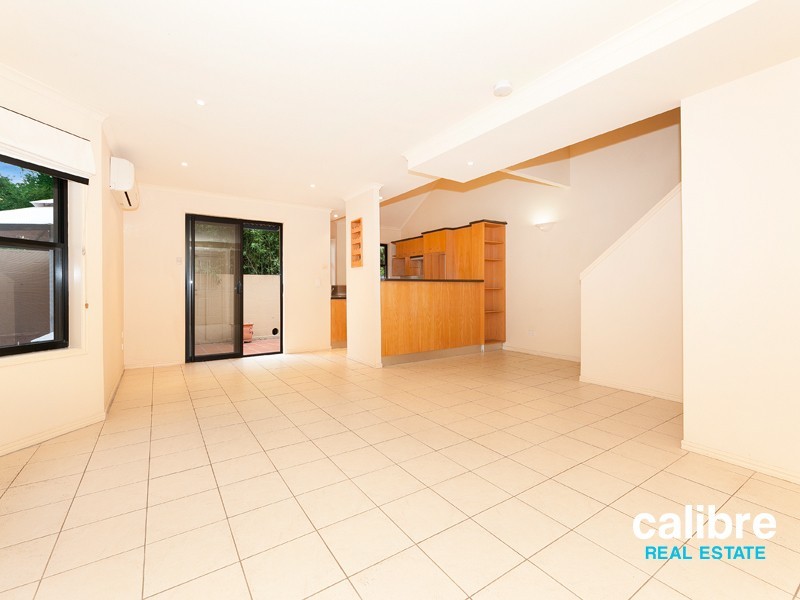 2/22 Manchester Terrace, Taringa QLD 4068