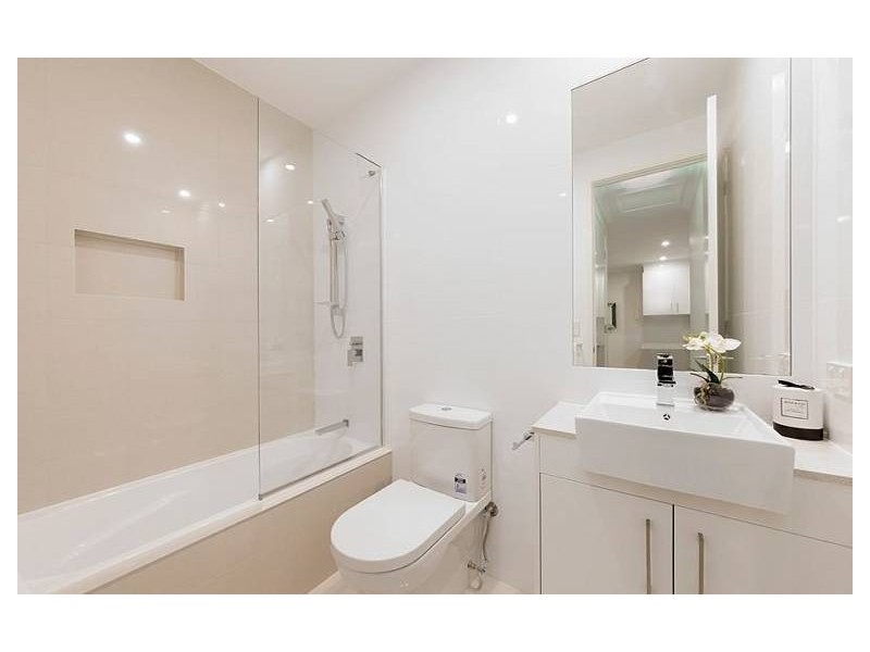 9/36 Weston Street, Coorparoo QLD 4151