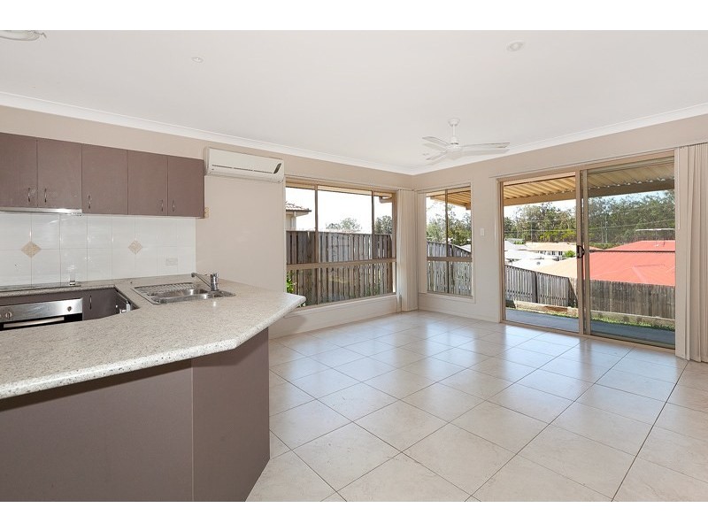 29 Eric Drive, Blackstone QLD 4304