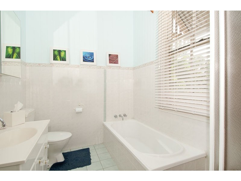 84 Gordon Street, Gordon Park QLD 4031