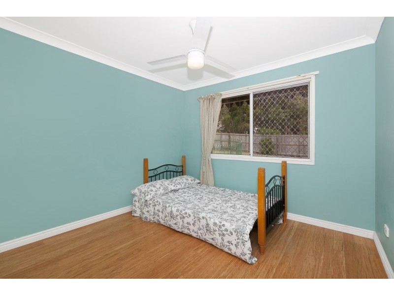 144 Emerald Drive, Regents Park QLD 4118