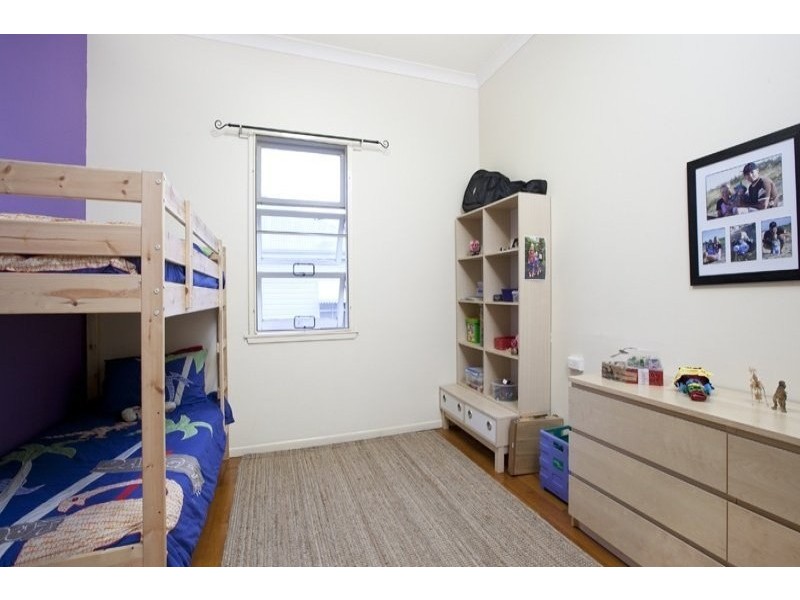 25 Albert Street, Woolloongabba QLD 4102