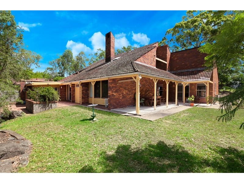 6 MacArthur Court, Mount Ommaney QLD 4074