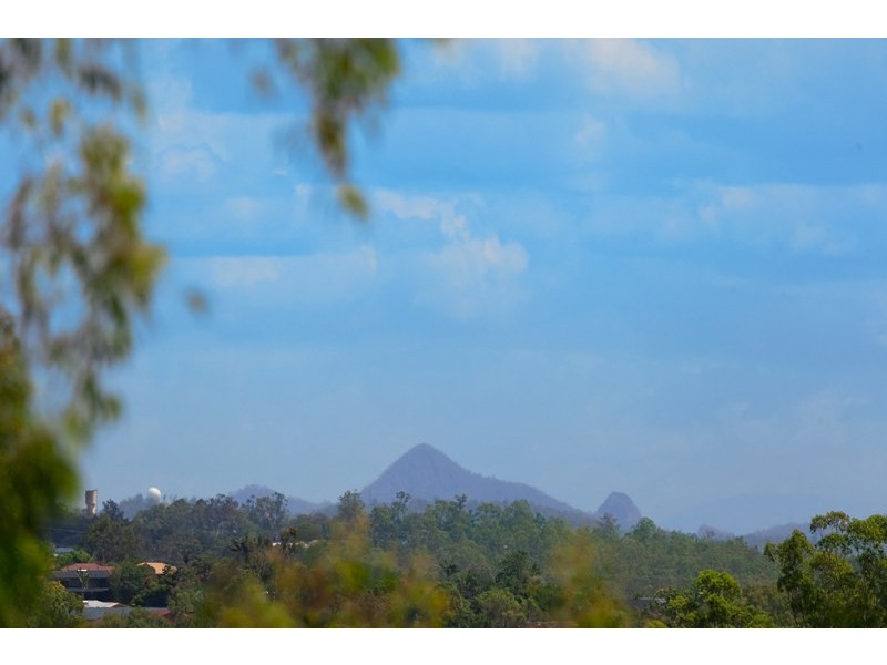 6 MacArthur Court, Mount Ommaney QLD 4074