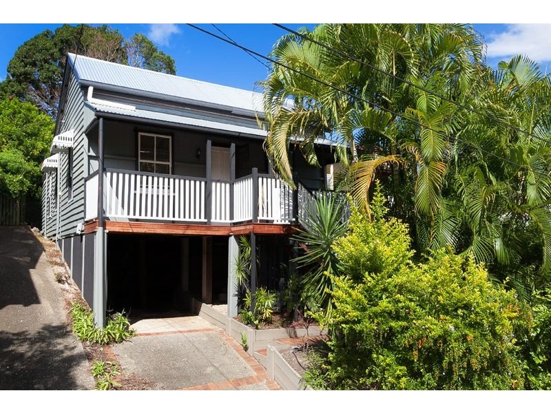 39 Barwood Street, Newmarket QLD 4051