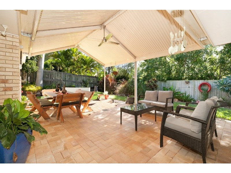 38 Campbell Crescent, Bellbowrie QLD 4070