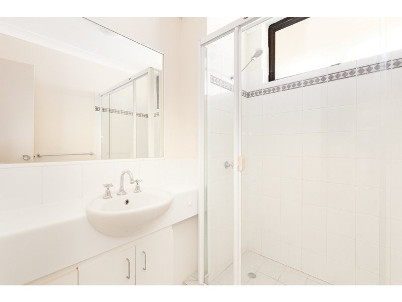 2/133 Brook Street, Lutwyche QLD 4030