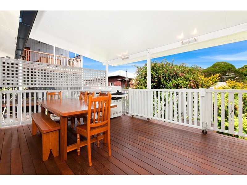 6 Ella Street, Red Hill QLD 4059