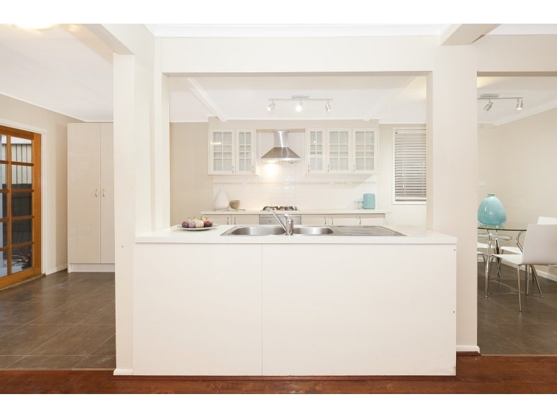 18 Ivy Street, Toowong QLD 4066