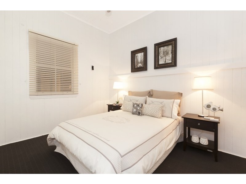 18 Ivy Street, Toowong QLD 4066