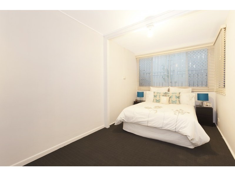 18 Ivy Street, Toowong QLD 4066