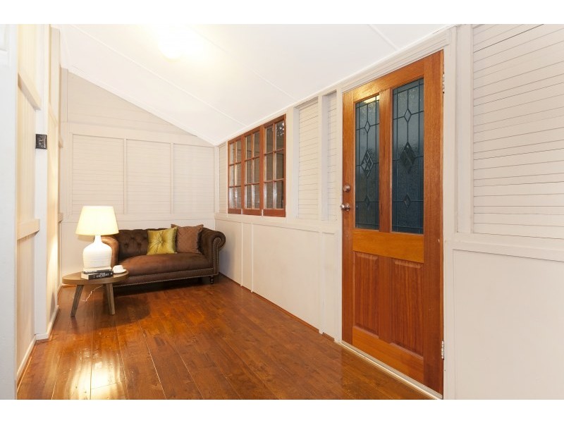 18 Ivy Street, Toowong QLD 4066