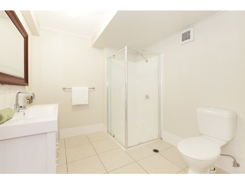 18 Ivy Street, Toowong QLD 4066