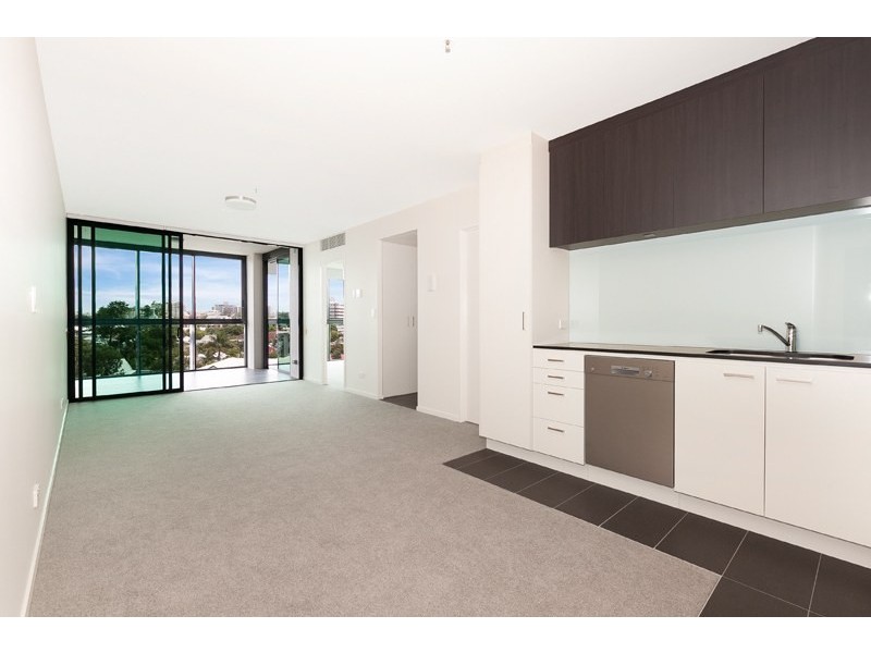 18 Thorn Street, Kangaroo Point QLD 4169