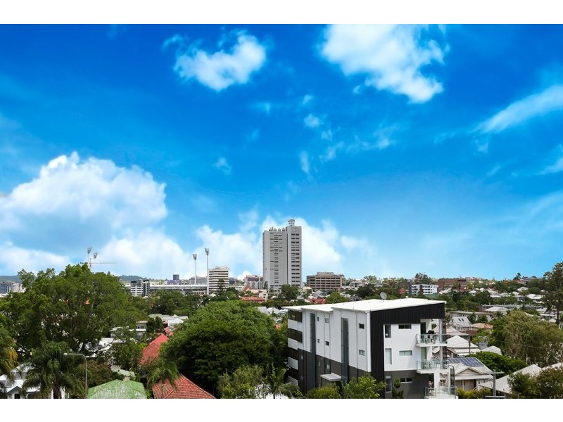18 Thorn Street, Kangaroo Point QLD 4169